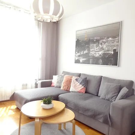 Well-Equipped Apartment With Free Parking Zagreb Exterior photo